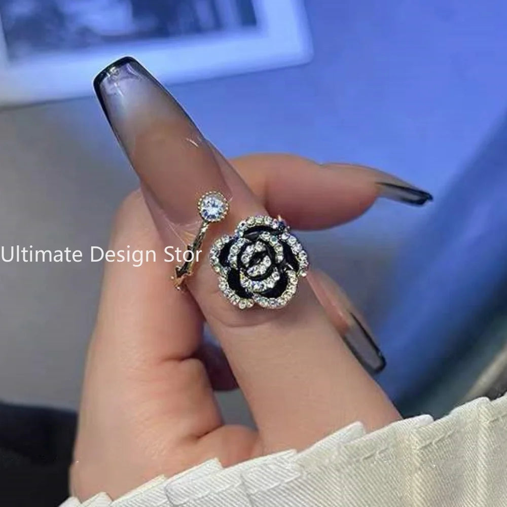 Korean Black Rose Shaped Metal Opening Rings for Woman Girls Fashion Luxury Zircon Adjustable Index Finger Rings Jewelry Party