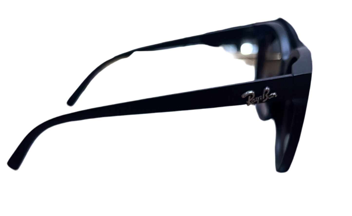 FASHION DESIGNER INSPIRED SUNGLASSES-BLACK (YELLOW IRIDESCENT LENSES)