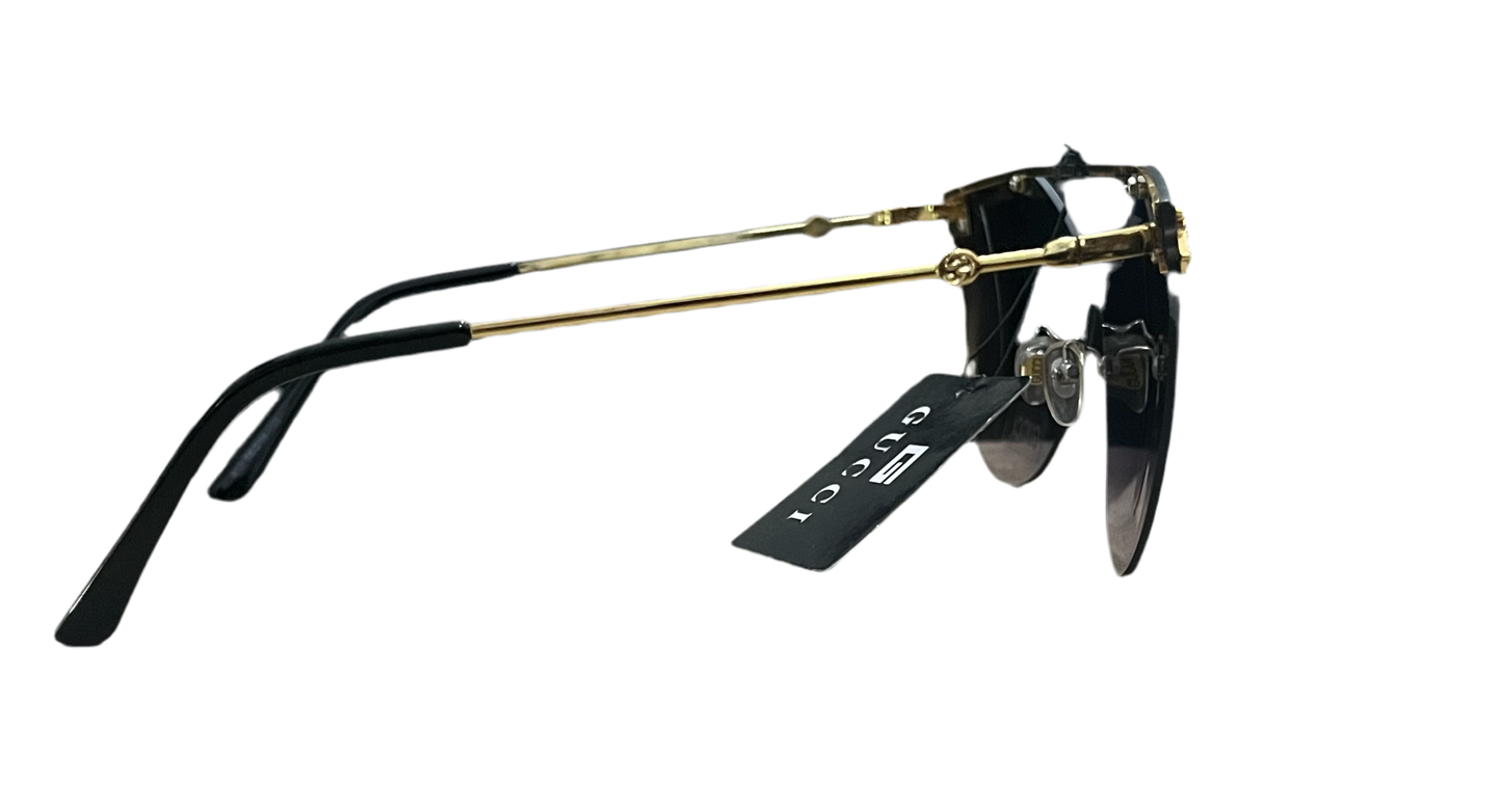 FASHION DESIGNER INSPIRED SUNGLASSES-BLACK (GOLD DETAILS)