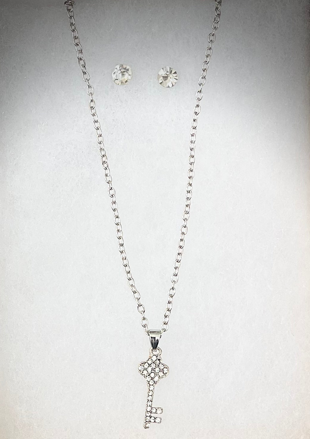 KEY NECKLACE & EARRINGS SET SILVER