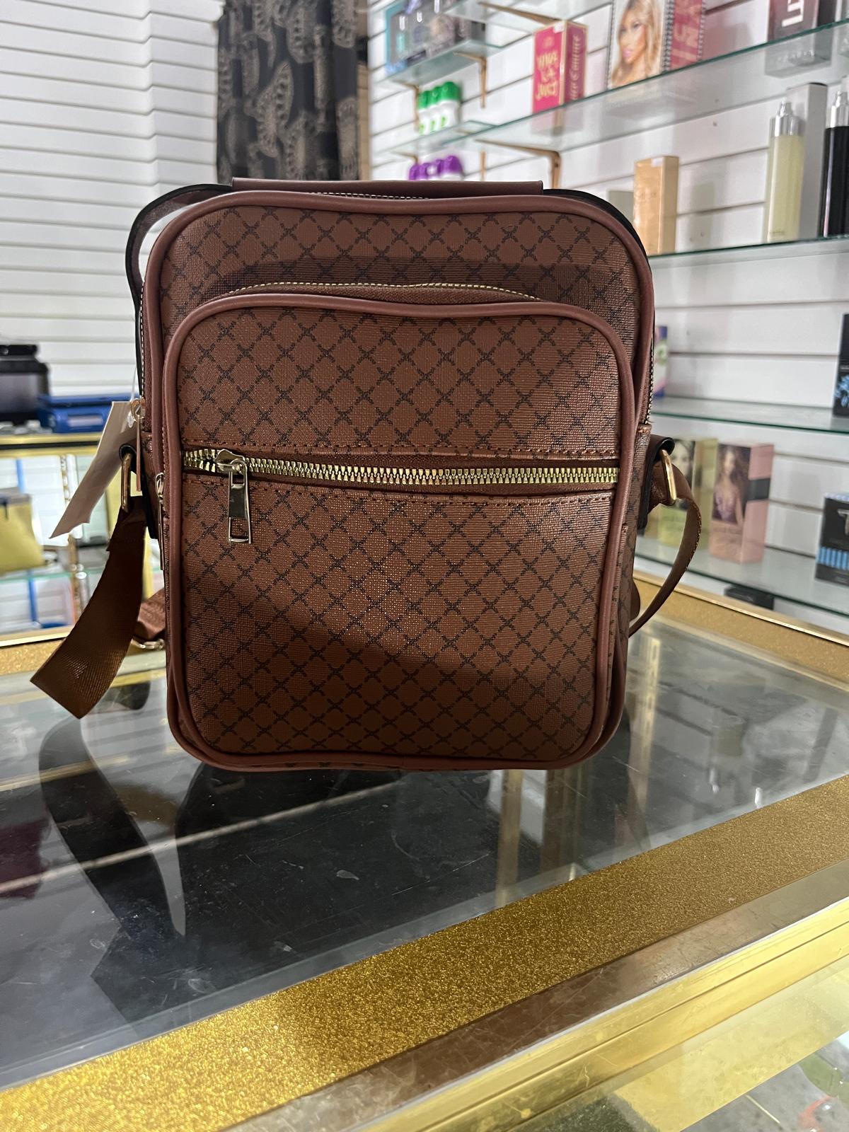 LOGO DESIGN BROWN CROSSBODY BAG
