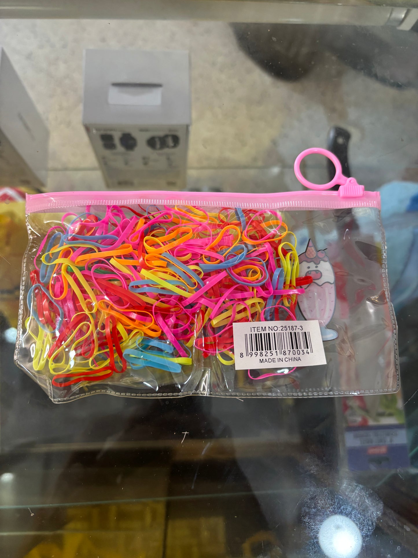 COLORFUL RUBBER BANDS POUCH