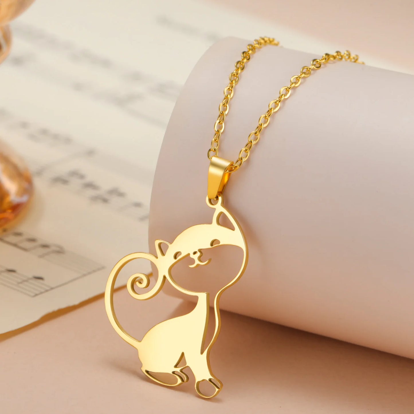 Cazador Stainless Steel Lovely Cat Necklace Jewelry Animal Kitten Pet Pendant Necklaces for Women Birthday Christmas Gift 2024