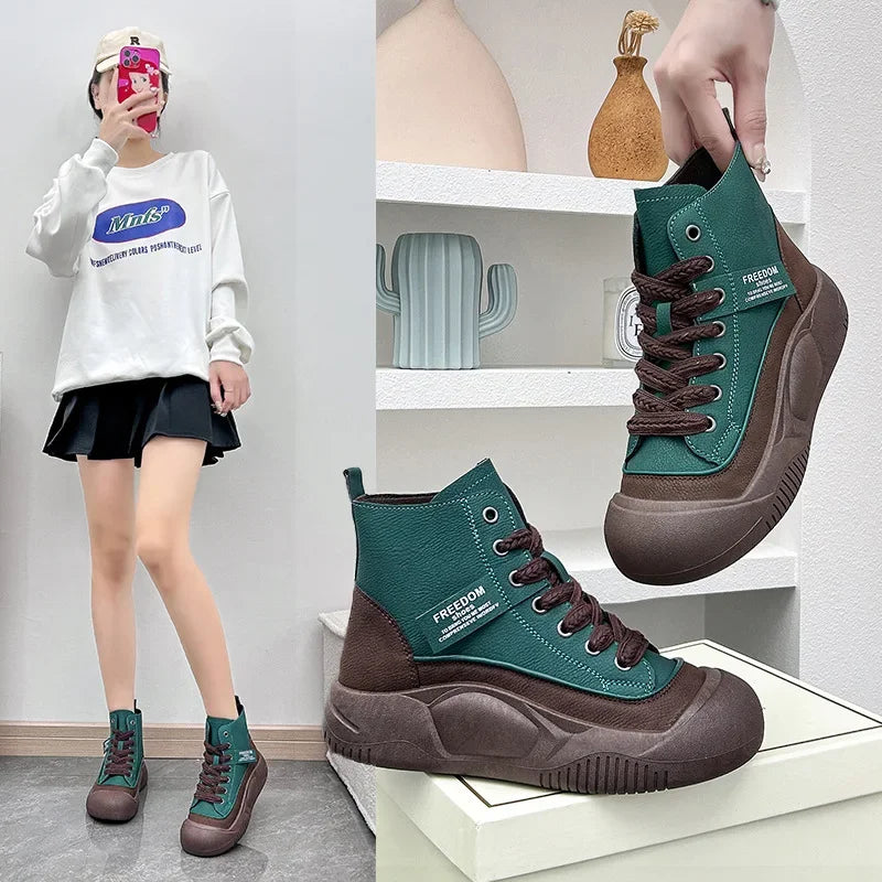 White Shoes for Women Spring New Korean Version Versatile Thick Soled Sneakers for Schoolgirls Casual Bread Shoes for Women