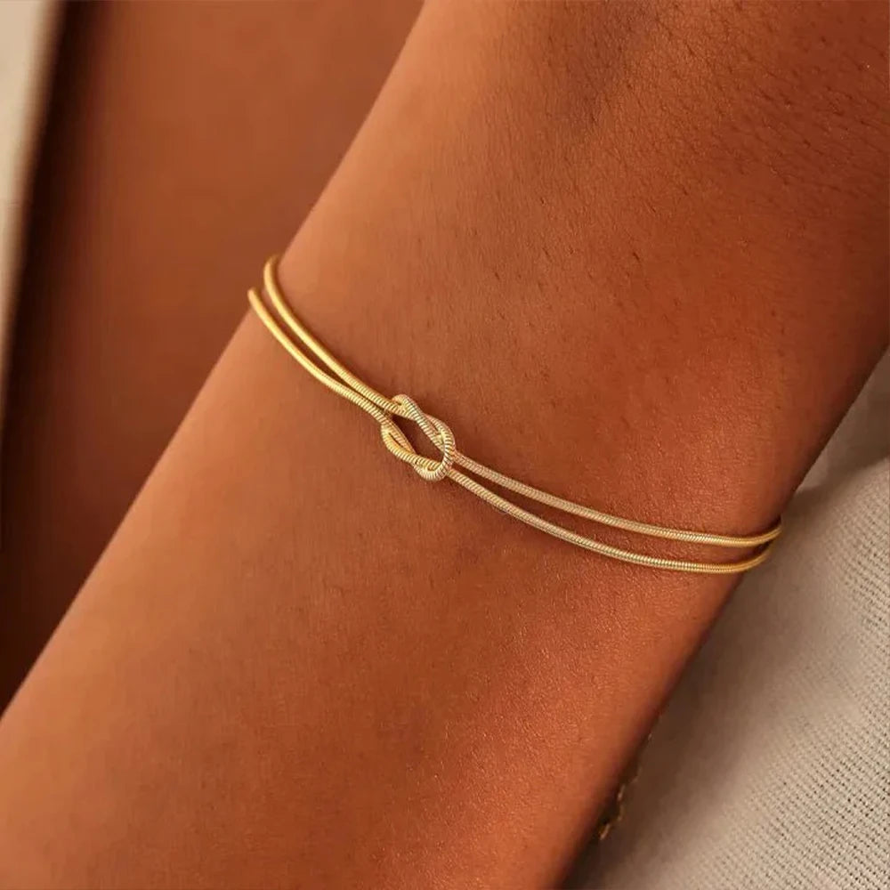 eManco Delicate Round Snake Chain Knotted Couple Friendship Bracelet Stainless Steel Gold-Plated Fashion Jewelry Wholesale